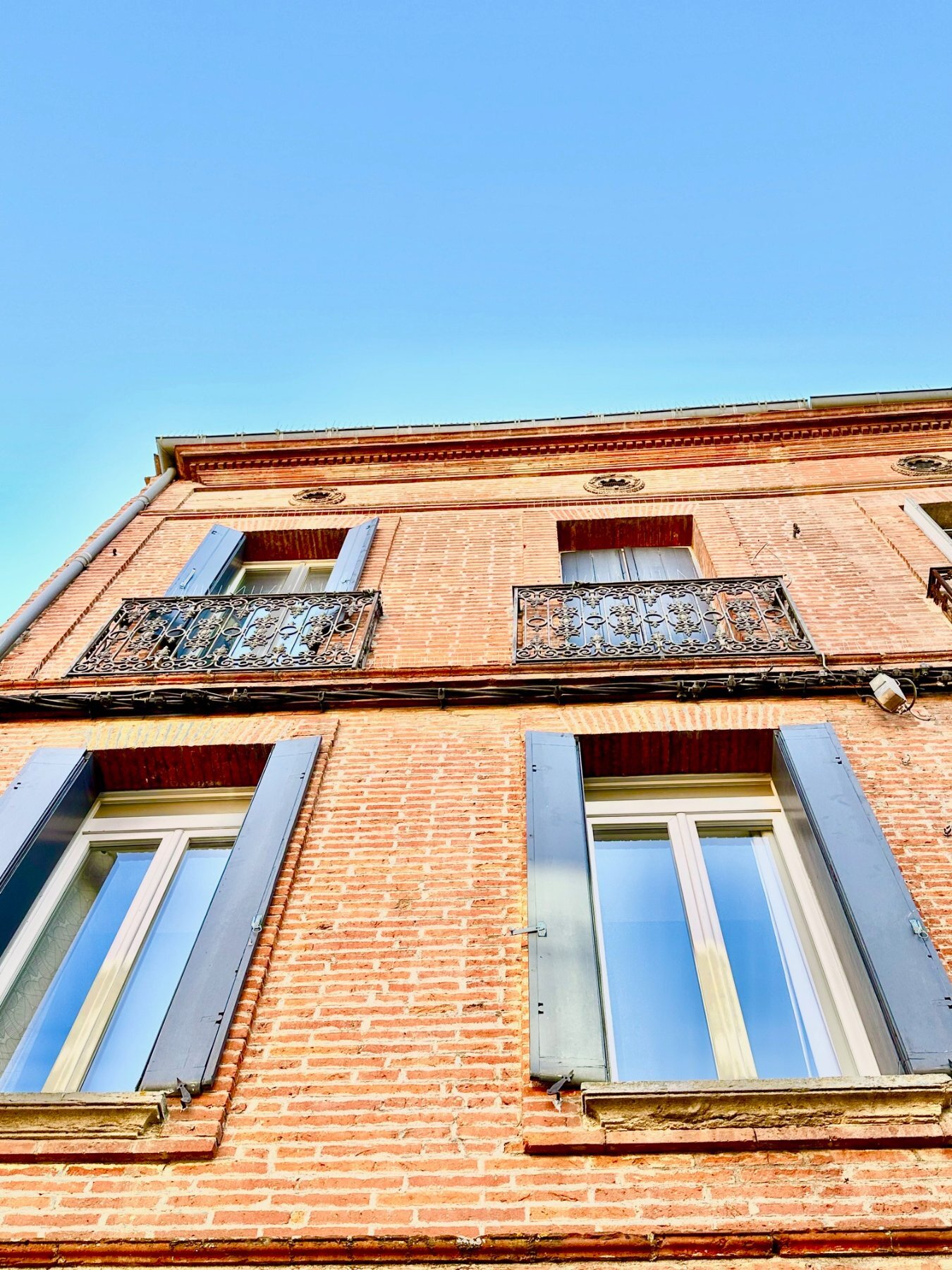 exterior lelegance lauragaise